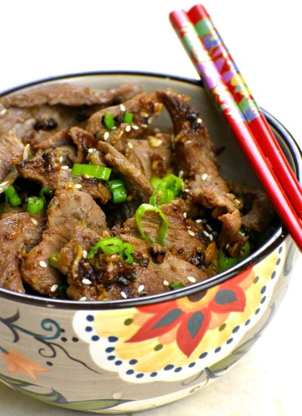 吉普赛碗牛肉烤肉